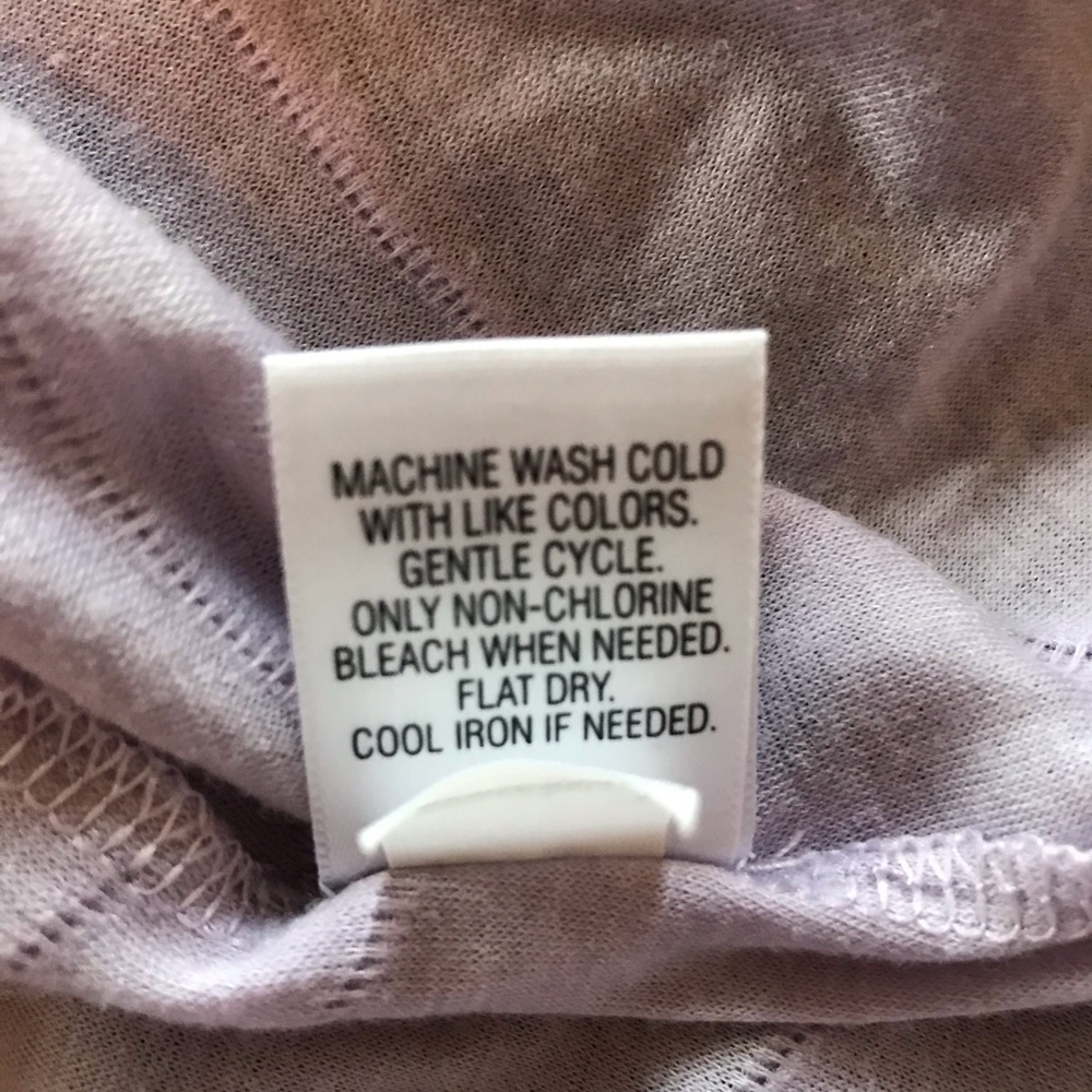 🌻Vera Wang Lavender Top Medium - Picture 4 of 4